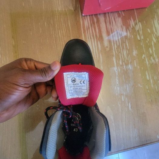 Saftey shoe