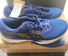 Asics GT-1000 New Size 10
