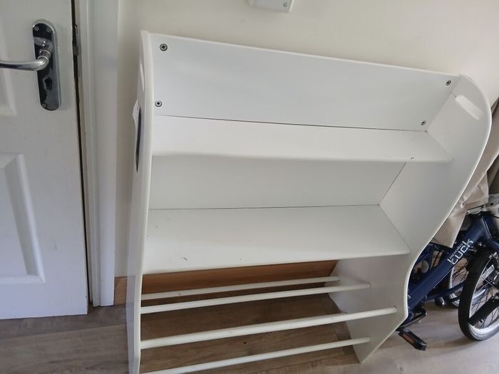 storage unit boxes can be put on bottom