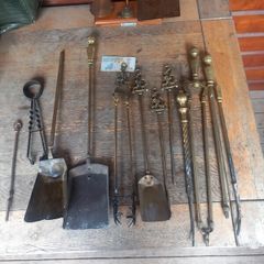 Fireplace instruments D18