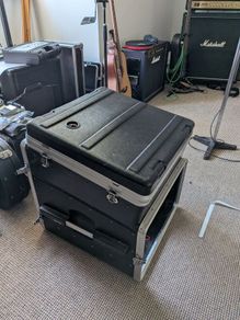 Gator G-TOUR 10U Top / 8U Side Console Rack Case