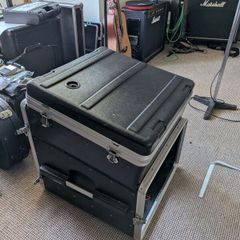 Gator G-TOUR 10U Top / 8U Side Console Rack Case