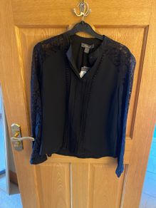 Lace shirt
