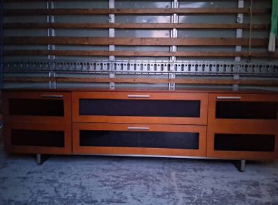 sideboard