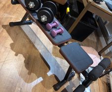 weight bench