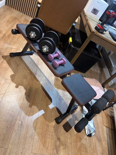 weight bench