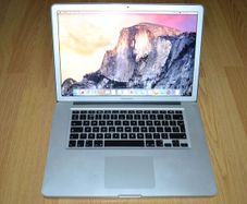 Macbook Pro 15-inch 2.66GHz 2009