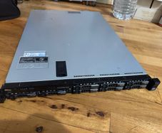 Dell PowerEdge R320 Intel R Xeon  CPU E5-2420 1.90GHz