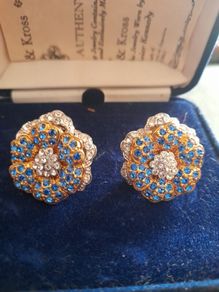Costume Jewellery Earrings. Camrose & Kross reproduction of the jewellery worn by Jackie Kennedy