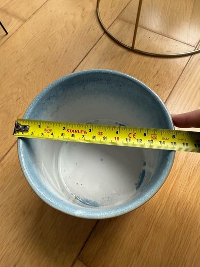Indoor plant pot