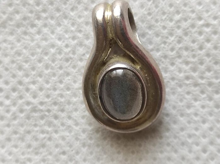 Sterling silver pendant