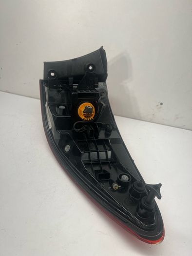 Renault Kadjar 2018 Rear Tail Light Left Side  265552478R A2l16b3s