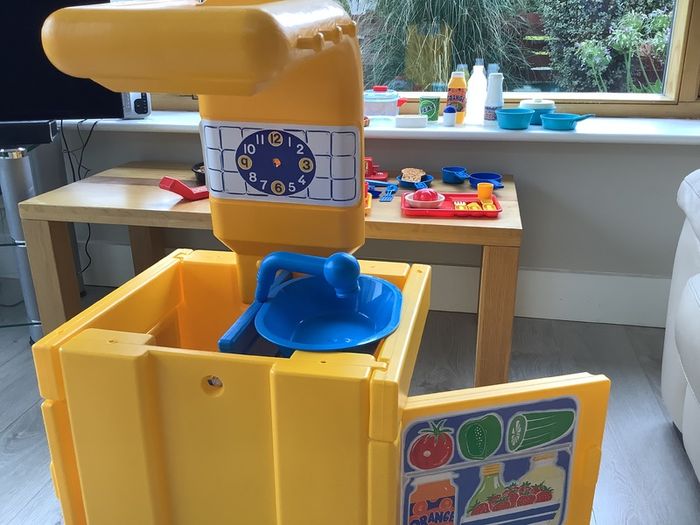 ELC play kitchen with accessories.