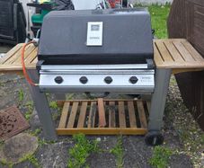 4 burner gas bbq