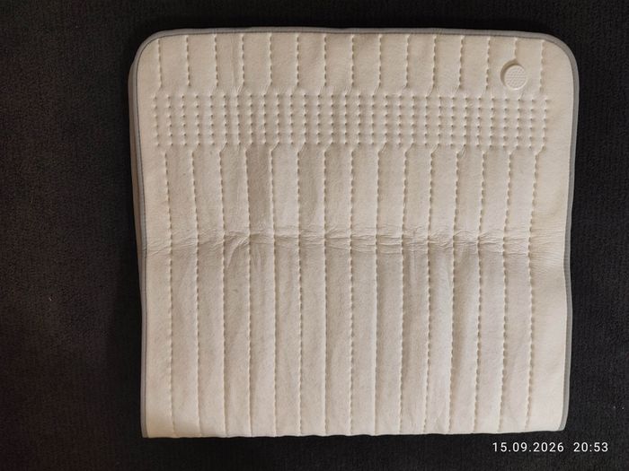 Sanitas Electric Heating Pad SHK 28 - 6 Heat Settings & UK Plug - Excellent Condition