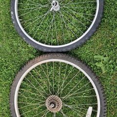 26" wheels (6 speed cassette)