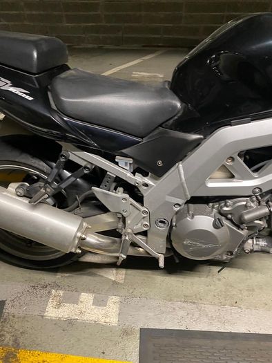 2004 Suzuki SV1000