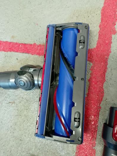 dyson V8 animal