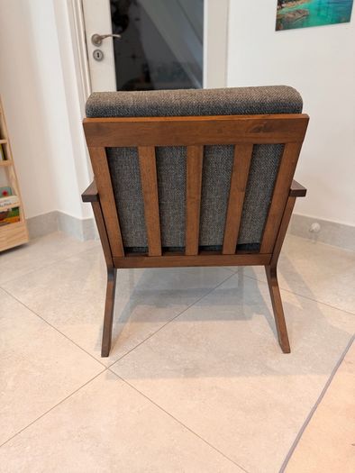 2x Grey Lounge Chairs