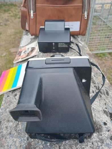 polaroid camera