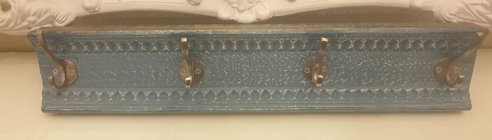 Coat hanger