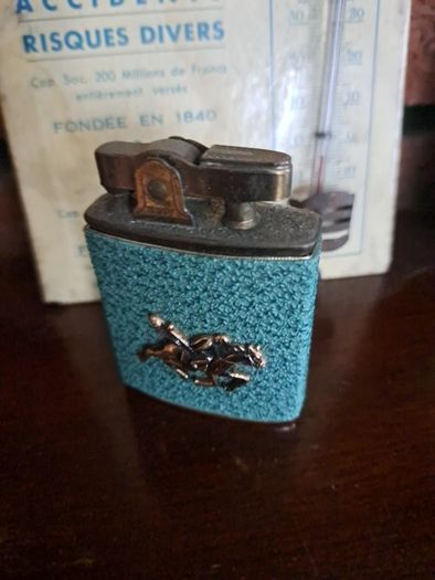 Vintage Lighter