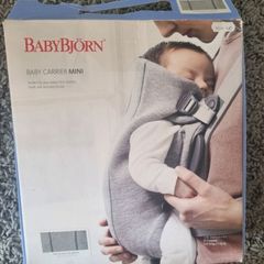 Babybjorn Baby Carrier Mini