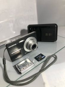Olympus X-15 digital camera 2008 working perfectly