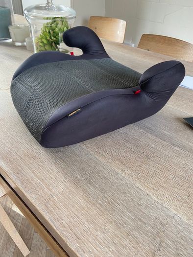 Booster seat