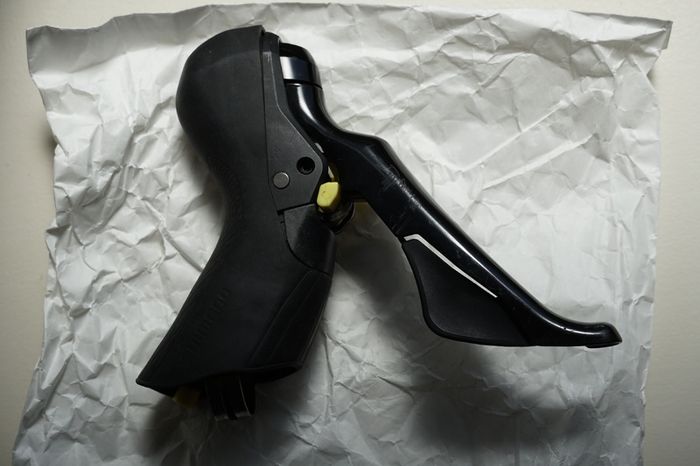 Shimano 105 ST-R7020-R right shift/brake lever, hydraulic
