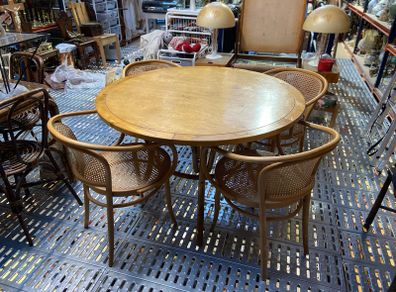 Stunning Bentwood Breakfast Table & Chairs