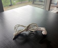 Apple AirPods 3mm connector