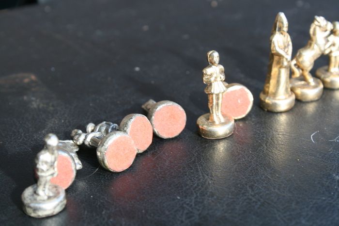Vintage Metal Figures 1,1"