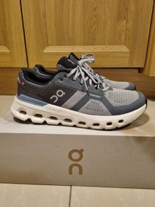 ON Cloudrunner 2