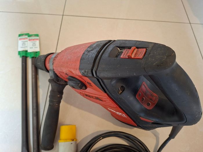 Hilti TE 60-ATC AVR Sds Max 2 Mode 110v
