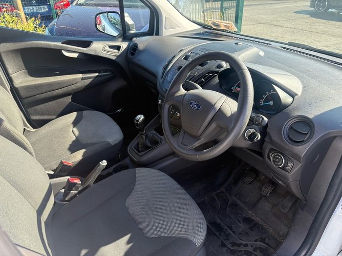 2023 Ford Transit Courier 1.5L Diesel New CVRT