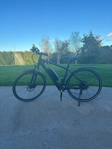 Carrera electric bike