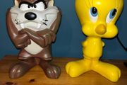 1990s warner bros looney tunes figurines 7"-23"