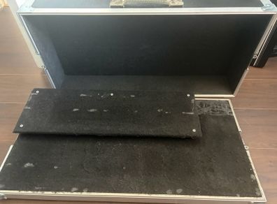 Swan Tiered Pedalboard