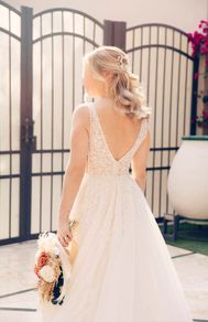 A Line Wedding Dress and Veil