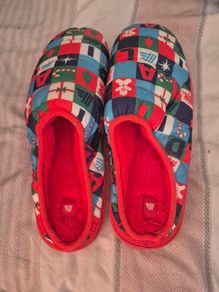 slippers