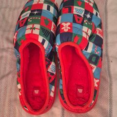 slippers
