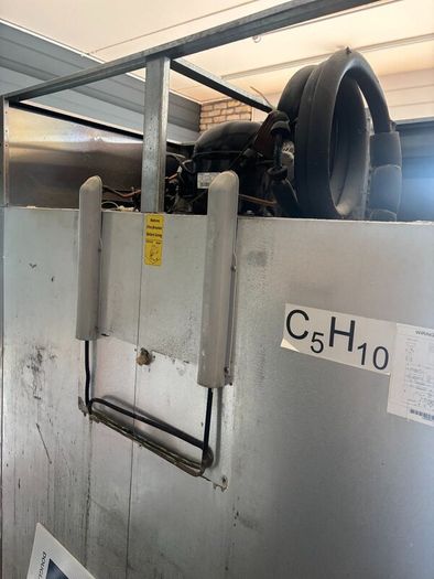 Double Door Commercial Frezer