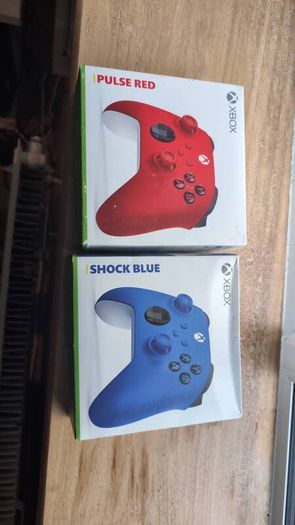 Xbox Series X|S controllers
