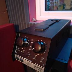 Universal Audio SOLO / 610 Classic Tube Microphone Preamp / DI Box