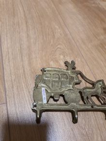 collectable highland arts brass key hanger