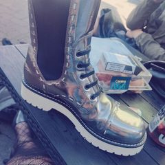 Dolce Gabana kicks