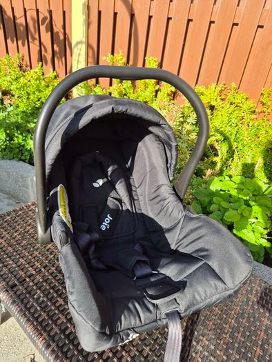 Joie Juva infant Car seat