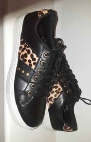shoes size UK 7