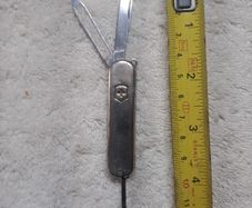 Victorinox Tiffany 925-18k knife petite Ladies.